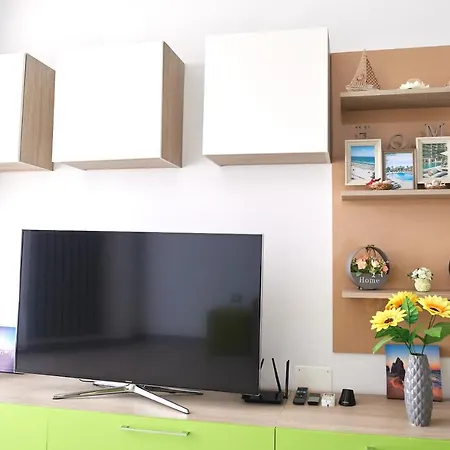 N Pool Apartment