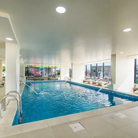 דירה N Pool *